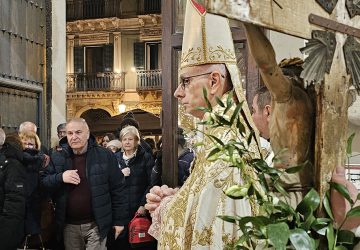 Acireale, il vescovo Raspanti apre l'Anno Santo