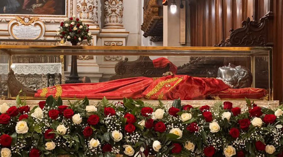 Santa Lucia: il corpo della Santa Martire domani ad Aci Catena