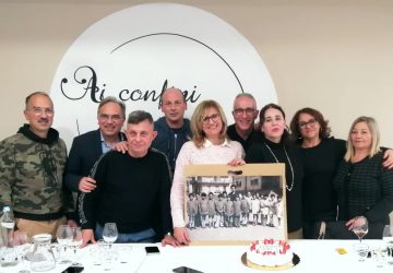 Mascali, compagni di classe si riuniscono 50 anni dopo