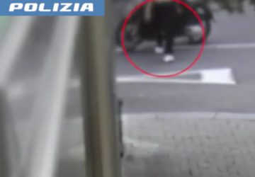 Tenta due scippi in poche ore: arrestato 42enne VIDEO