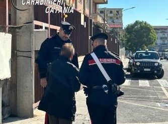 Tentano truffa ai danni di una coppia di anziani che non abboccano e denunciano tutto