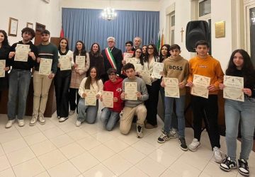 A Santa Venerina premiati i successi degli studenti eccellenti
