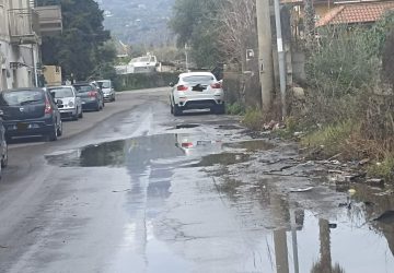 Sant&rsquo;Anna di Mascali abbandonata a s&eacute; stessa. Protestano i residenti VIDEO
