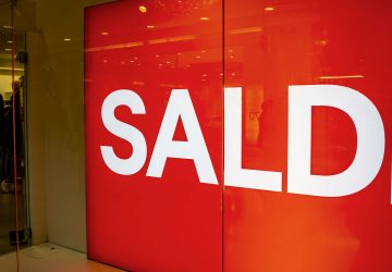 Al via i saldi invernali: Confconsumatori mette in guardia sulle insidie