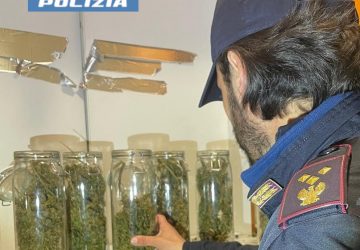 Beccati con oltre 3 kg di droga: in manette madre, figlio ed un 18enne