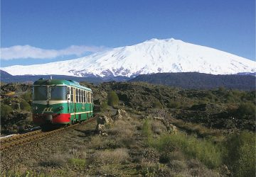 Strada del Vino e dei Sapori dell&rsquo;Etna, nel 2024 raddoppiate le presenze al Tour del Treno dei Vini dell&rsquo;Etna