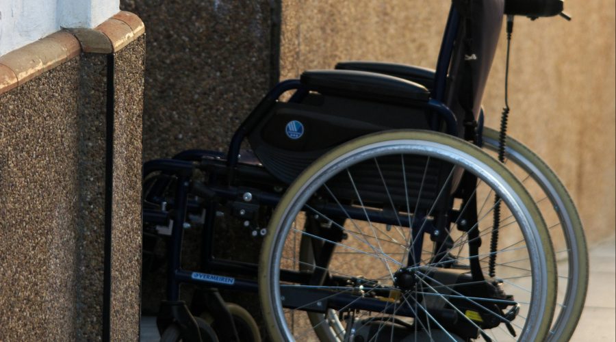 Giarre, verso una città inclusiva: approvato regolamento per l’istituzione del Garante dei disabili