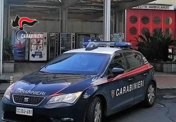 Aggredisce un paramedico all&rsquo;interno del pronto soccorso dell&rsquo;ospedale: arrestato 33enne