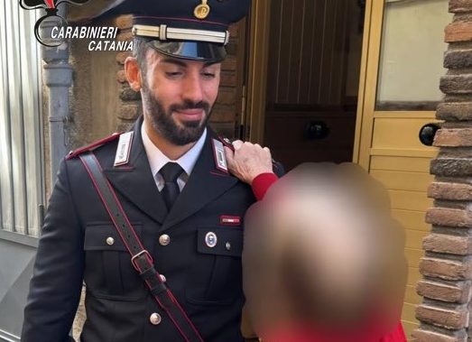 Truffa un’anziana donna con il metodo del finto maresciallo: rintracciato e denunciato 18enne