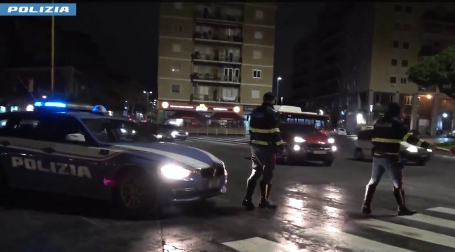 Tassisti abusivi “pizzicati” dalla Polizia: patente ritirata e mezzi sequestrati per 4