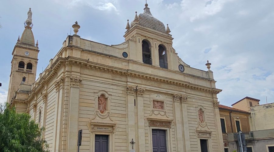 Fiumefreddo di Sicilia, 140mila euro per i lavori nella Chiesa Madre