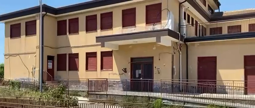 Riposto, finanziamento di 525.000 euro per l’adeguamento della mensa scolastica del plesso Walt Disney di Carruba