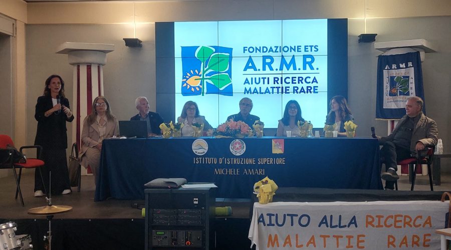Giarre, malattie rare e ricerca: al Liceo Amari un convegno per sensibilizzare i giovani