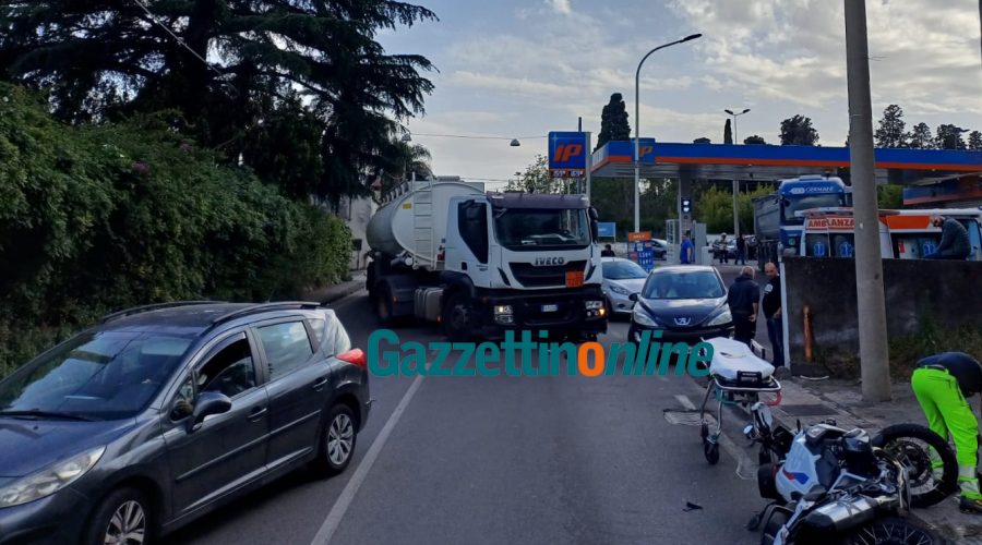 Giarre, incidente mortale tra un autoarticolato ed una moto. Vittima un 43enne