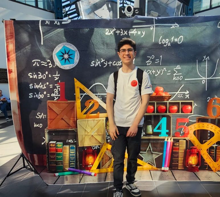 Matteo Alia, studente del liceo “Leonardo” di Giarre, si classifica ottavo su base nazionale ai Giochi matematici del Mediterraneo