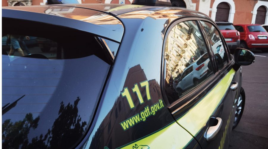 Nel tir scovati 64 kg di cocaina per un valore al dettaglio di circa 13 mln di euro: arrestato 30enne