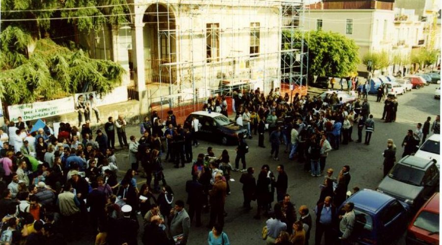 Ospedale di Giarre, 50 anni dopo la posa della prima pietra: cronaca di un impegno civile