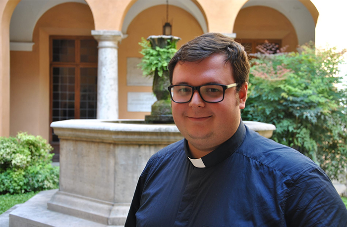 Don Andrea Grasso, giovane sacerdote di Giarre, nominato assistente pastorale all’Università Cattolica di Roma