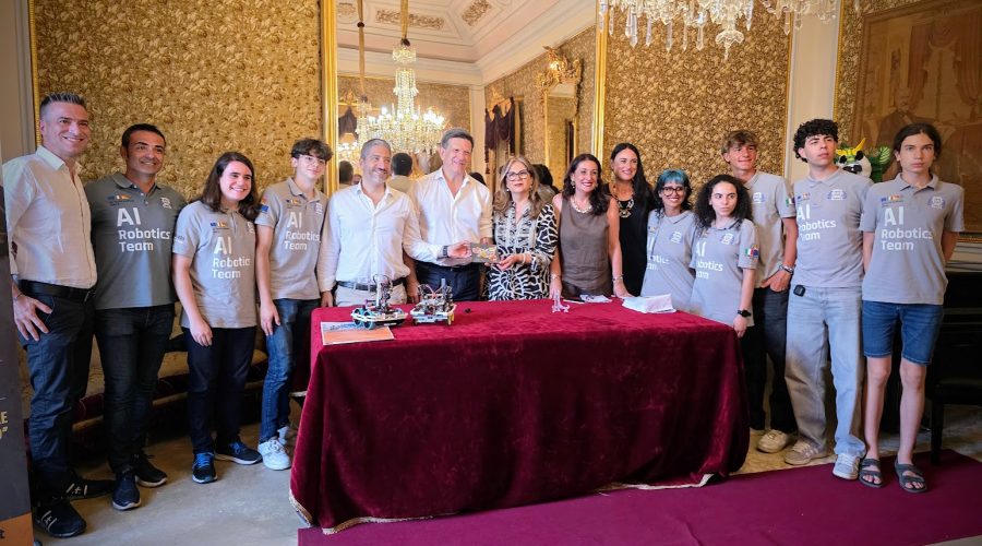 Giarre, ricevuti in municipio gli studenti del Fermi sul podio dei campionati europei di robotica