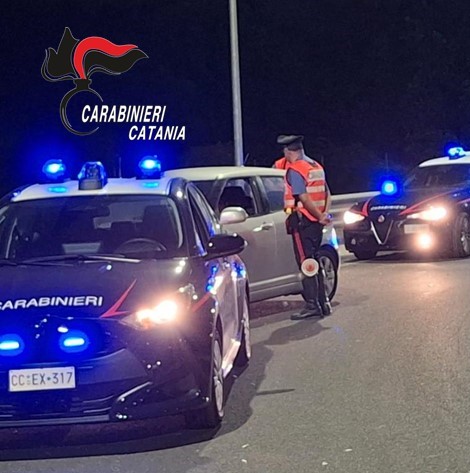 Controlli dei carabinieri nell’Acese: 4 denunce e diverse sanzioni