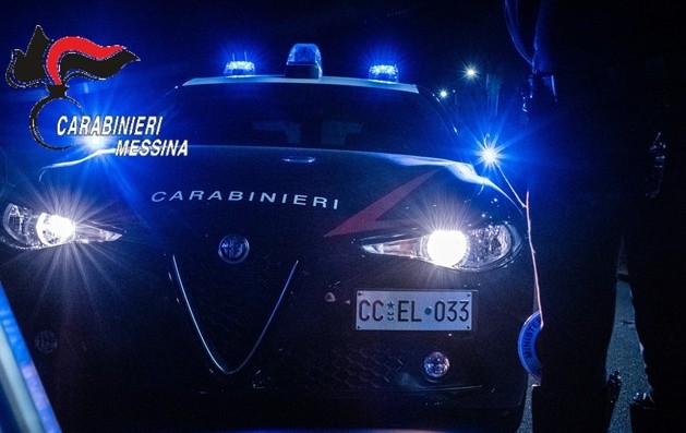 Aggredisce la moglie in casa in presenza dei figli minori: 44enne arrestato dai Carabinieri della Compagnia di Taormina