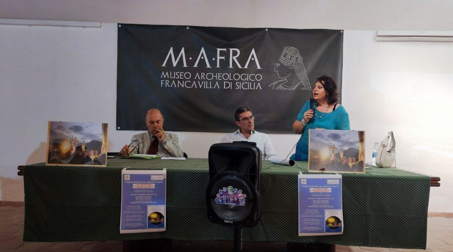 Presentato a Francavilla il saggio d’arte “Di casa in casa. La seduzione delle case dei pittori da Parigi a Taormina e…”, della professoressa Maria Teresa Prestigiacomo