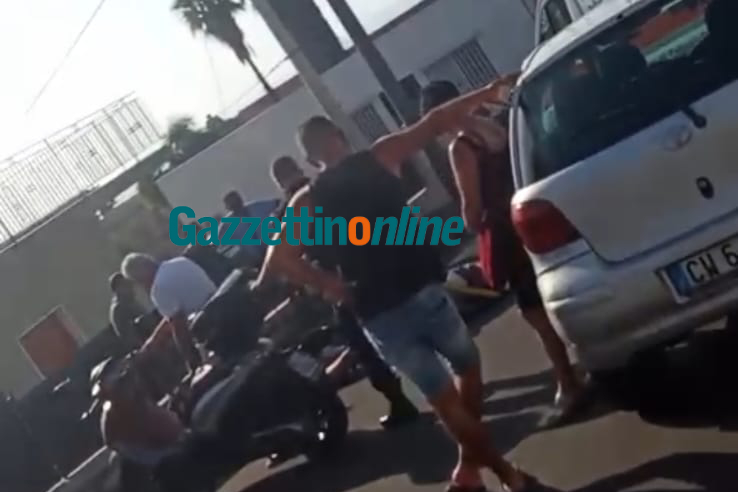 Scontro auto-moto a Guardia: ferito il centauro