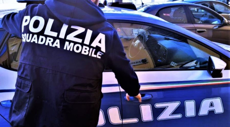 Reitera aggressioni e minacce all’ex moglie: arrestato 66enne