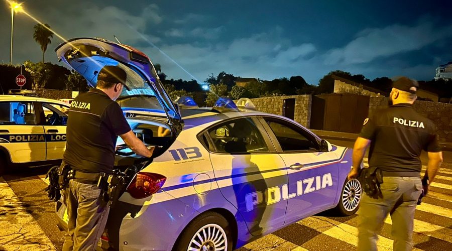 Acireale, controllo del territorio: irregolarità per due “food truck”