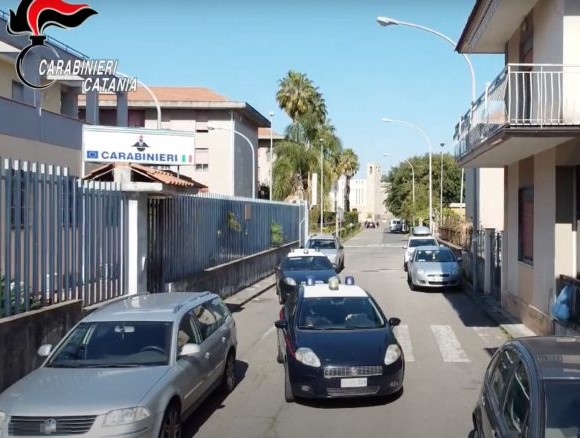 Riposto, lite degenera e culmina con un accoltellamento: arrestato 35enne VIDEO