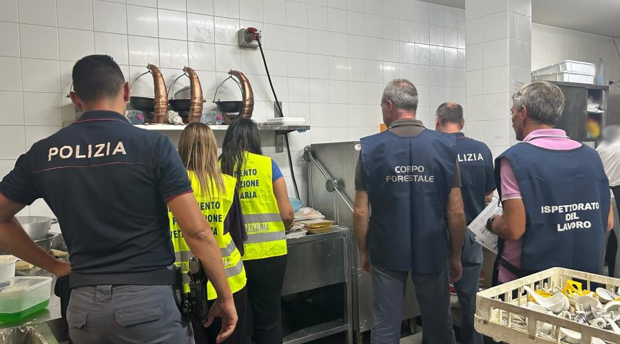 Alimenti non tracciati: denunciato ristoratore di Giarre. Ad Aci Catena panificio con gravi carenze igienico-sanitarie