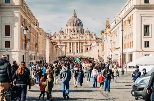 Pellegrinaggio a piedi a Roma per il Giubileo 2025: consigli di organizzazione