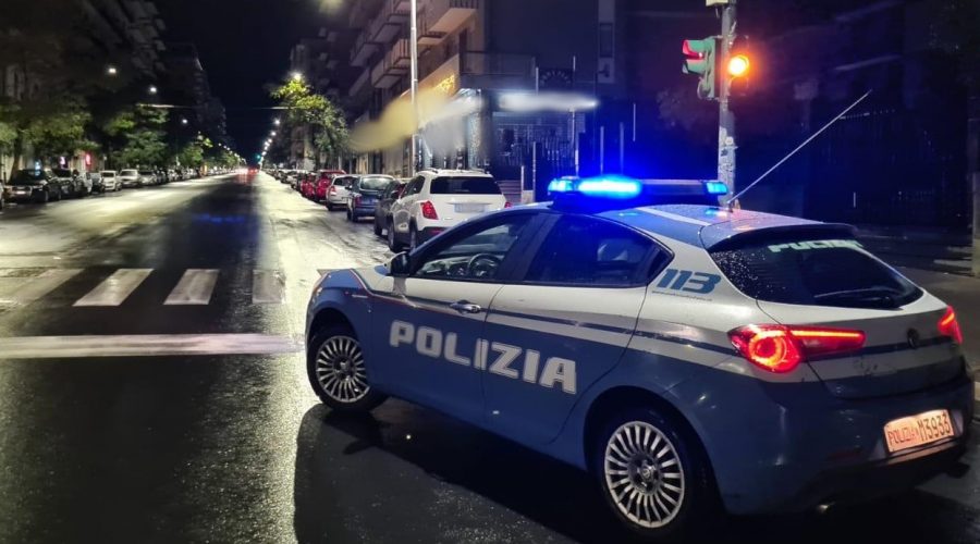 Compleanno col “botto”: sparano fuochi d’artificio in piazza. Scoperti e denunciati