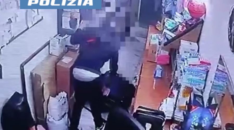 Picchia brutalmente con calci, pugni e schiaffi la moglie malata: manette per un 34enne VIDEO