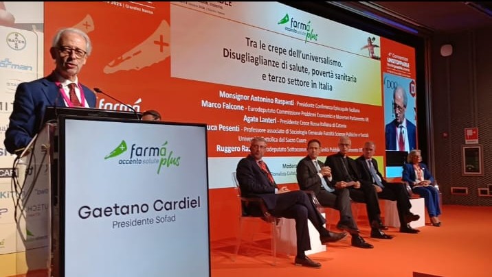 Sette anni di vita in meno per chi è povero: dalla Convention di SOFAD–Farvima l’allarme sulle nuove fratture sanitarie