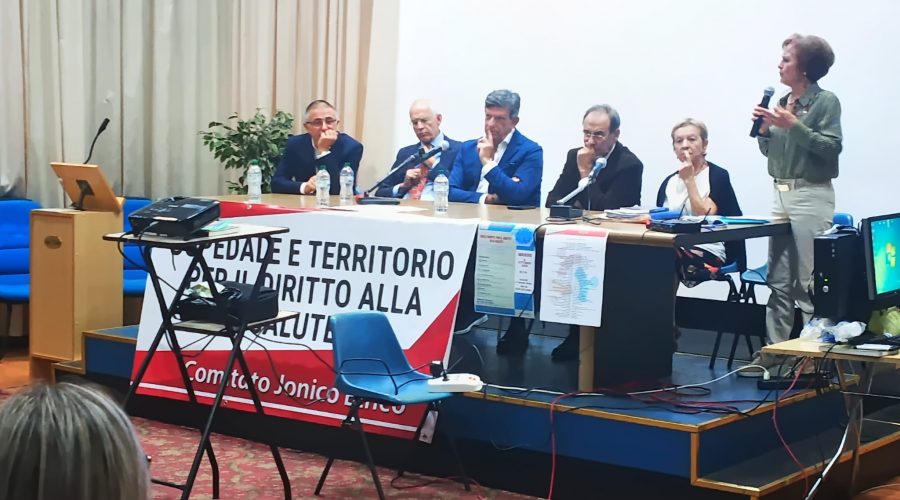 Giarre, un incontro per discutere il futuro dell’ospedale e della sanità locale VIDEO