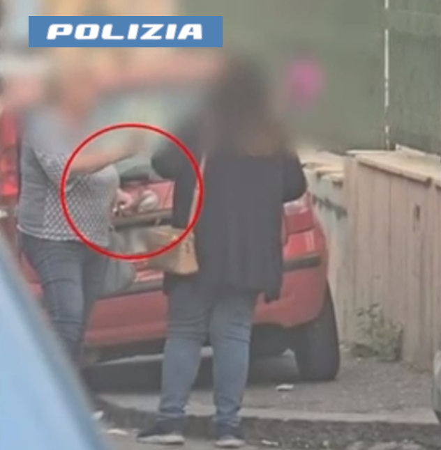 Tentano di truffare ad un’anziana un patrimonio di 3 milioni di euro: due arresti. Diversi indagati