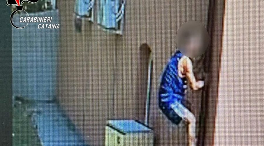 Era specializzato in furti notturni ai danni di attività commerciali: arrestato 35enne VIDEO