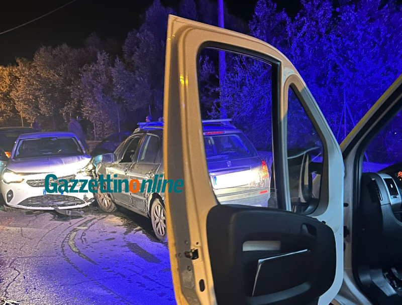 Giarre, pesante scontro tra due auto: ferita una donna