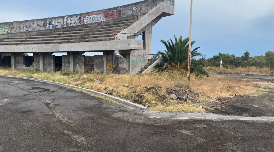 Giarre, stadio di atletica: diffida da 296mila euro per il terreno espropriato e destinato a parcheggio