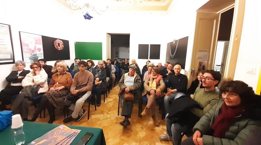 L’Agorà di Giarre ospita una serata di cinema e riflessione sulla povertà e i conflitti