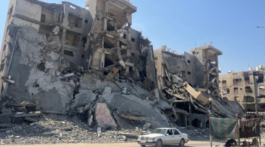 Acireale, il vescovo Raspanti promuove una raccolta fondi per una terra ferita dalla guerra