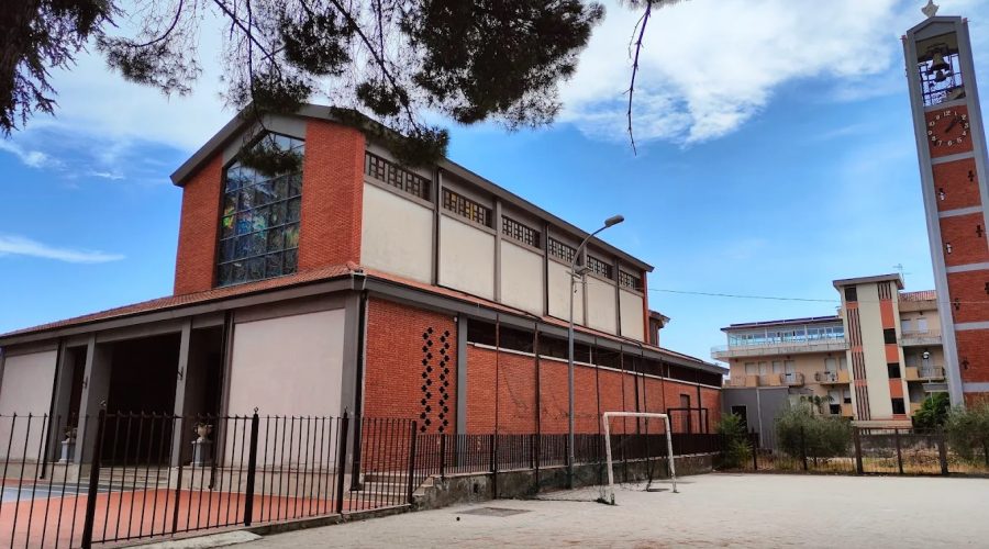 60 anni di fede: la chiesa Regina Pacis di Giarre celebra il suo anniversario