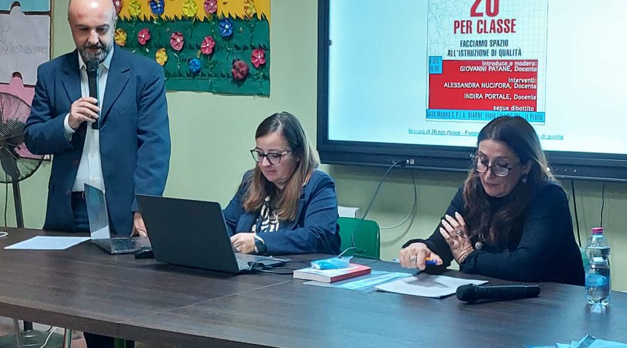 Giarre, si discute della qualità dell’istruzione: “Non più di 20 per classe” VIDEO