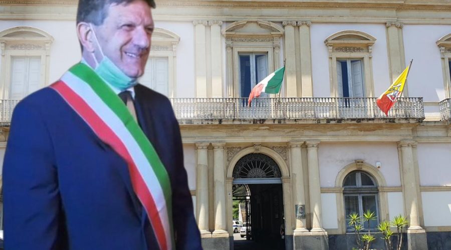 Giarre, sindaco e Giunta si aumentano le indennità compresi gli arretrati a partire da Gennaio 2025