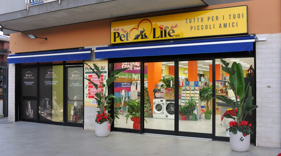 Pet Life inaugura a Giarre il nuovo punto vendita: tutto per il benessere e il confort dei nostri amici animali