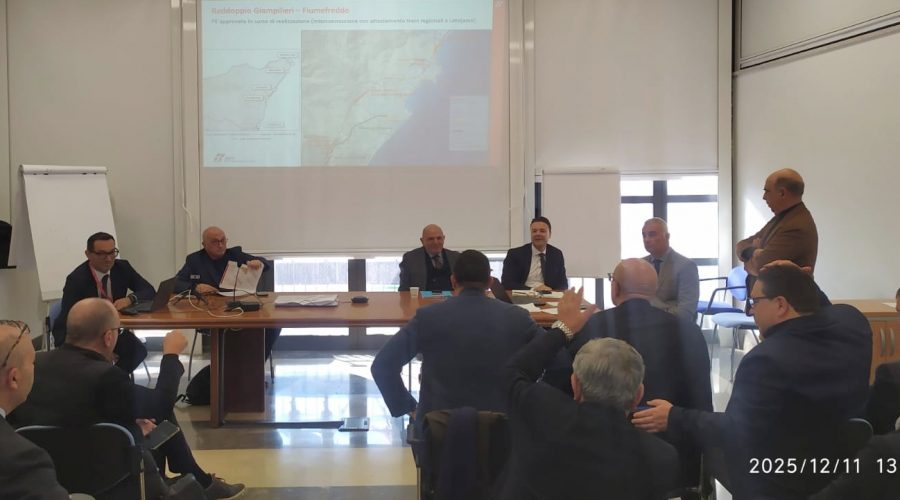 Raddoppio della linea ferroviaria Catania–Messina: i sindaci da Fiumefreddo a Itala chiedono di mantenere l’attuale progetto