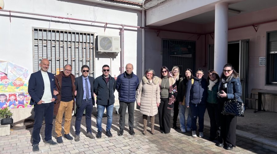 Fiumefreddo di Sicilia, riconsegnato il plesso scolastico Feudogrande dopo gli interventi di manutenzione straordinaria