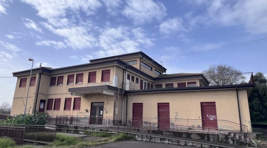 Riposto, finanziamento da 850 mila euro per il miglioramento sismico della scuola Pirandello di Carruba