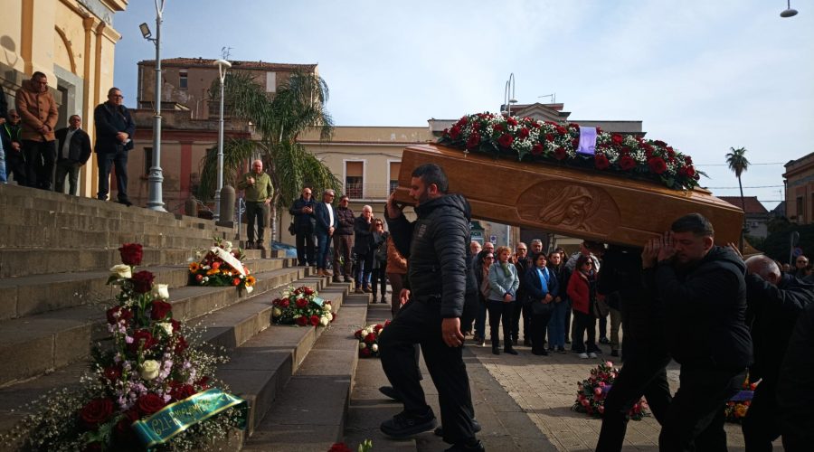 Mascali: oggi l’ultimo, commosso, saluto a Leonardo Zappalà